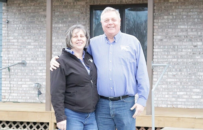 050119_sustainability awards_couple_700x450